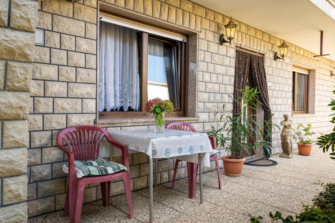 Gina Appartement Rijeka Buitenkant foto