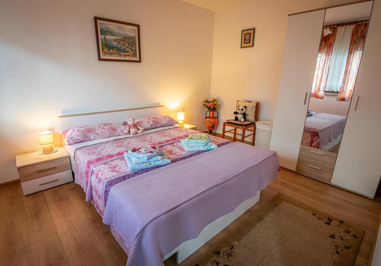 Gina Appartement Rijeka Buitenkant foto